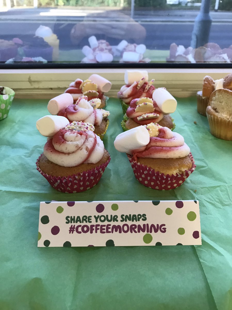 MichaelaHallSoc's tweet photo. Just a few of the yummy cupcakes on offer at U803 #eraccoffeemorning #McMillanCoffeeMorning @macmillancoffee 🍰🍫🍪 https://t.co/Dilaq2zvjV