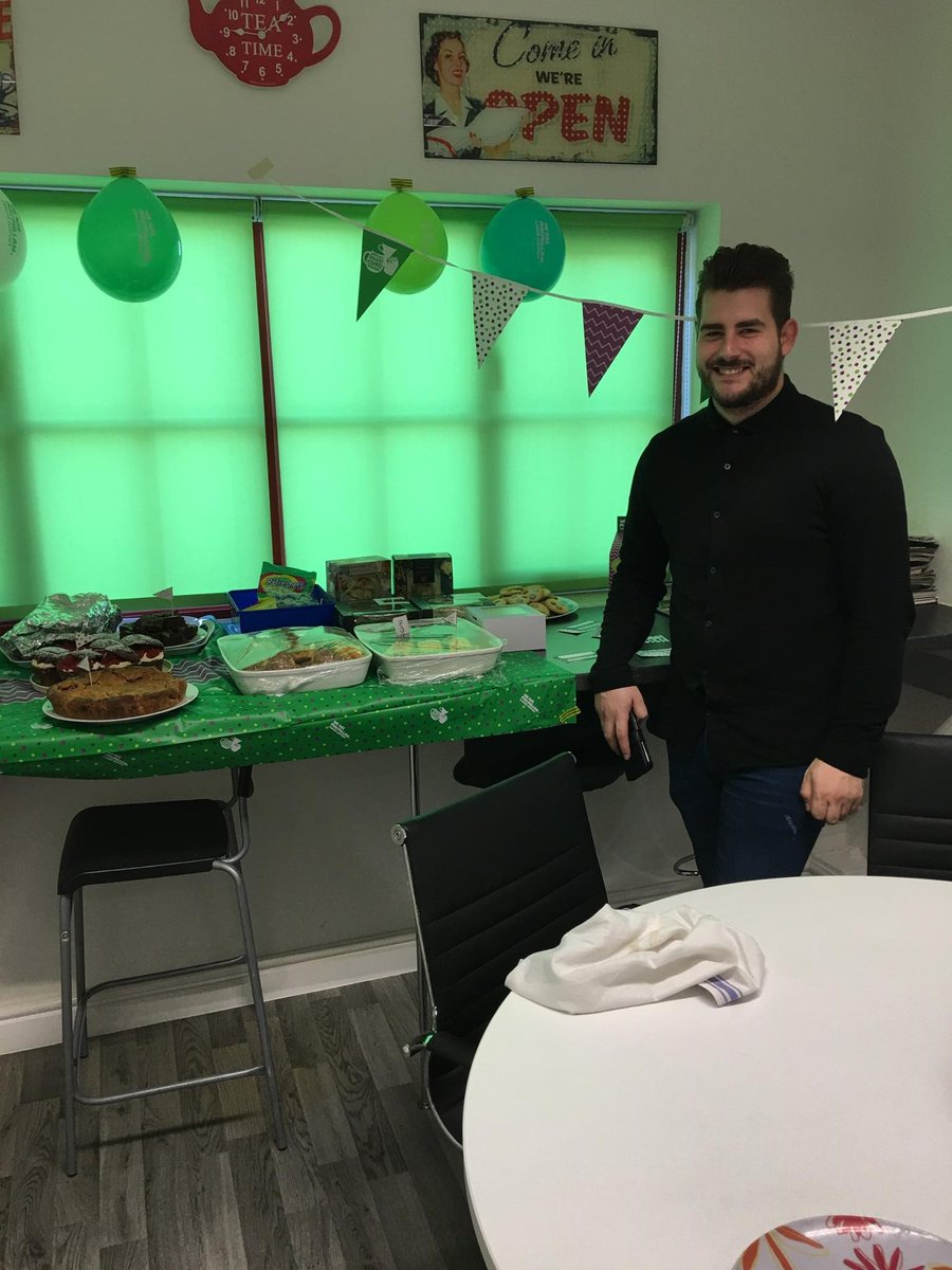LeMarkGroup's tweet photo. All ready for #MacmillanCoffeeMorning !! #cakes https://t.co/QVYhsvwAR7