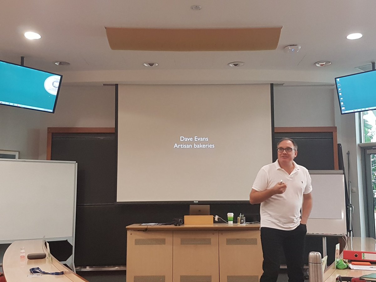 VasKottasBonel's tweet photo. Realising Entrepreneurial Potential @INSEAD. @BOS Dave Evans proudly representing South African entrepreneurs. https://t.co/JAp3zpgYSQ