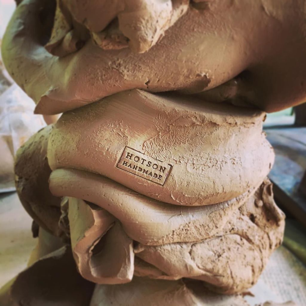 laurenhotson's tweet photo. Pretty happy with my new stamp. #handmade #sculpture #makersgonnamake #artsamazingz #artsb… https://t.co/auoaDoSrW4 https://t.co/8djQKNxne2