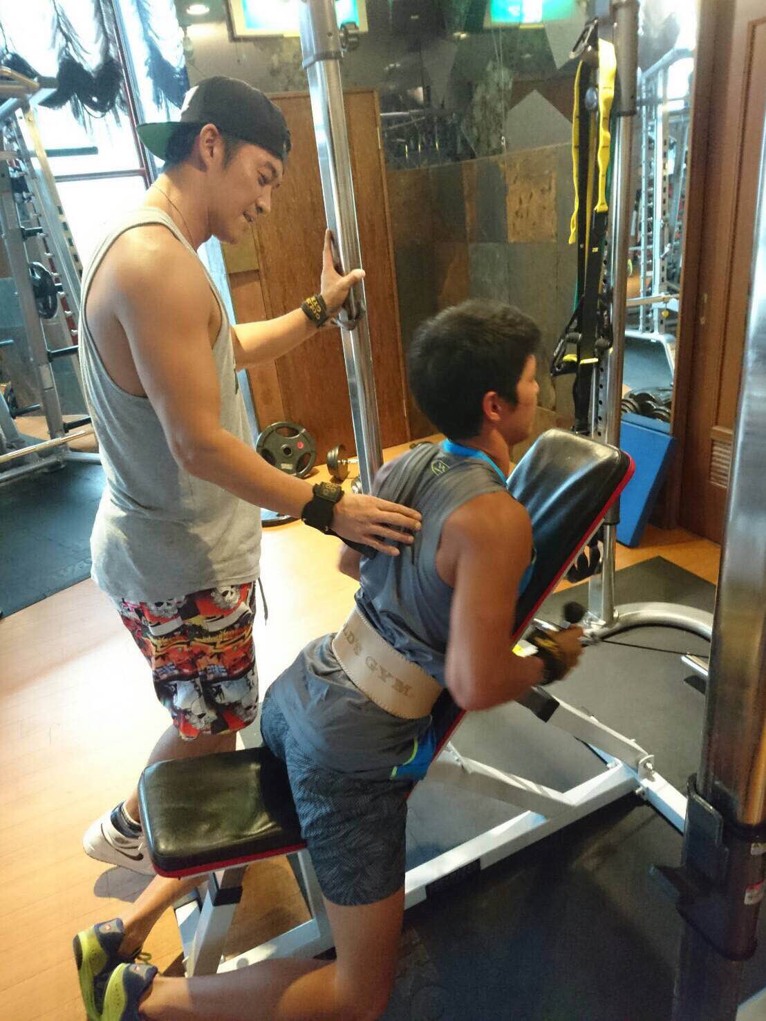 Bodymakinggym Twitterren イケメントレーナーの大ちゃん 体もムッキムキのイケメンです T Co Tppbdkiwhh ムキムキ パーソナルトレーニング 肉体改造 ダイエット 新栄 ベストボディージャパン パンプアップ イケメン トレーナー T Co