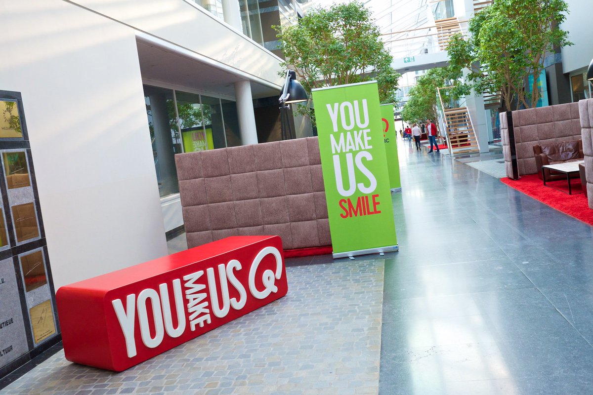 Herva_bvba's tweet image. Kleurrijke rebranding @joe_be, @Qmusic_BE &amp;amp; @VTM #Eventflags #SmartRollBanners #WeLoveBigPrints