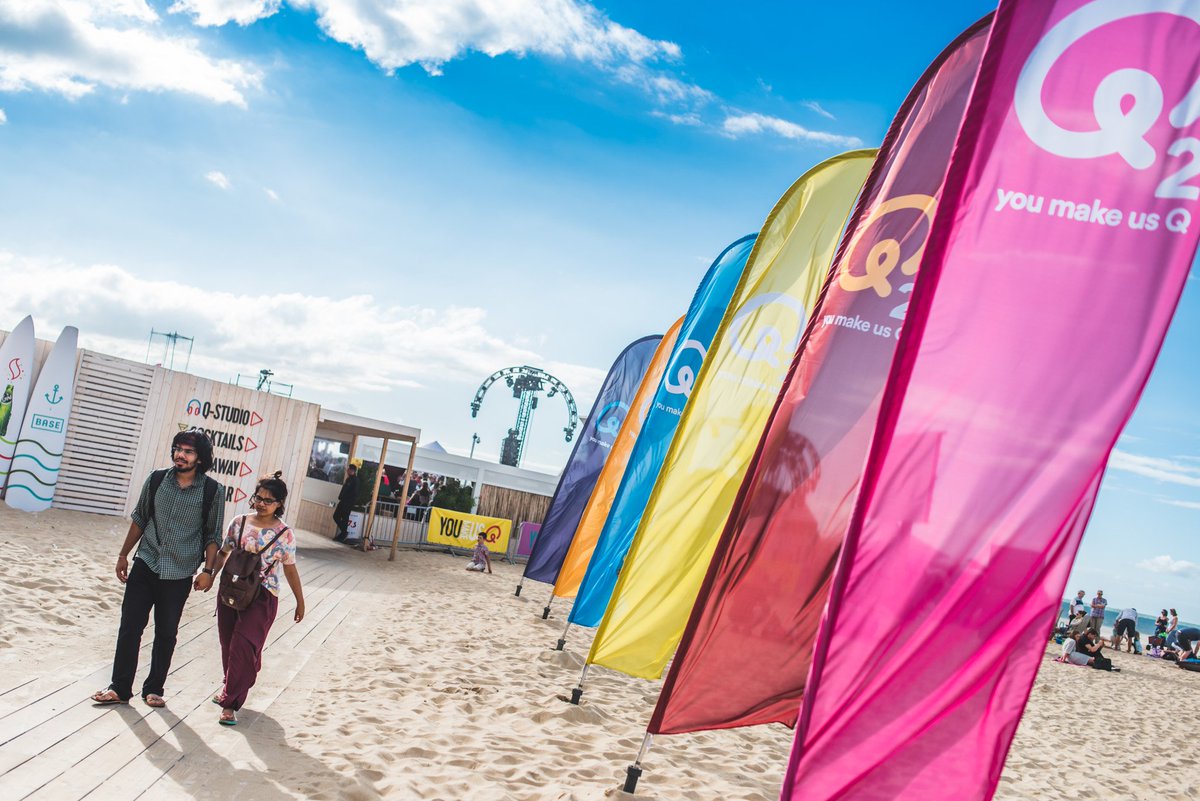 Herva_bvba's tweet image. Kleurrijke rebranding @joe_be, @Qmusic_BE &amp;amp; @VTM #Eventflags #SmartRollBanners #WeLoveBigPrints