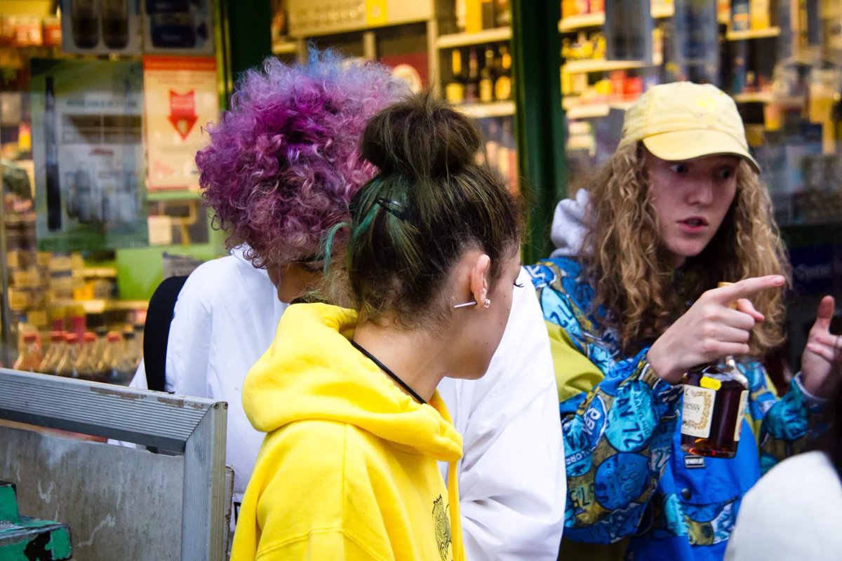 doomedjayden's tweet image. Don't tell me your back wit that Action