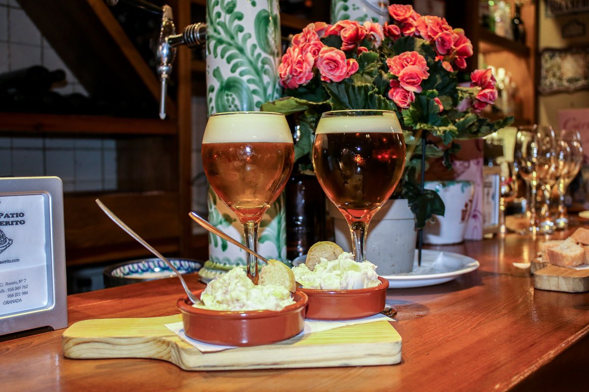PatioBraserito's tweet photo. #FelizViernes ¿Qué planes tienes para este fin de semana? Nos vemos en @PatioBraserito en #Granada https://t.co/jsxLXMv1zQ