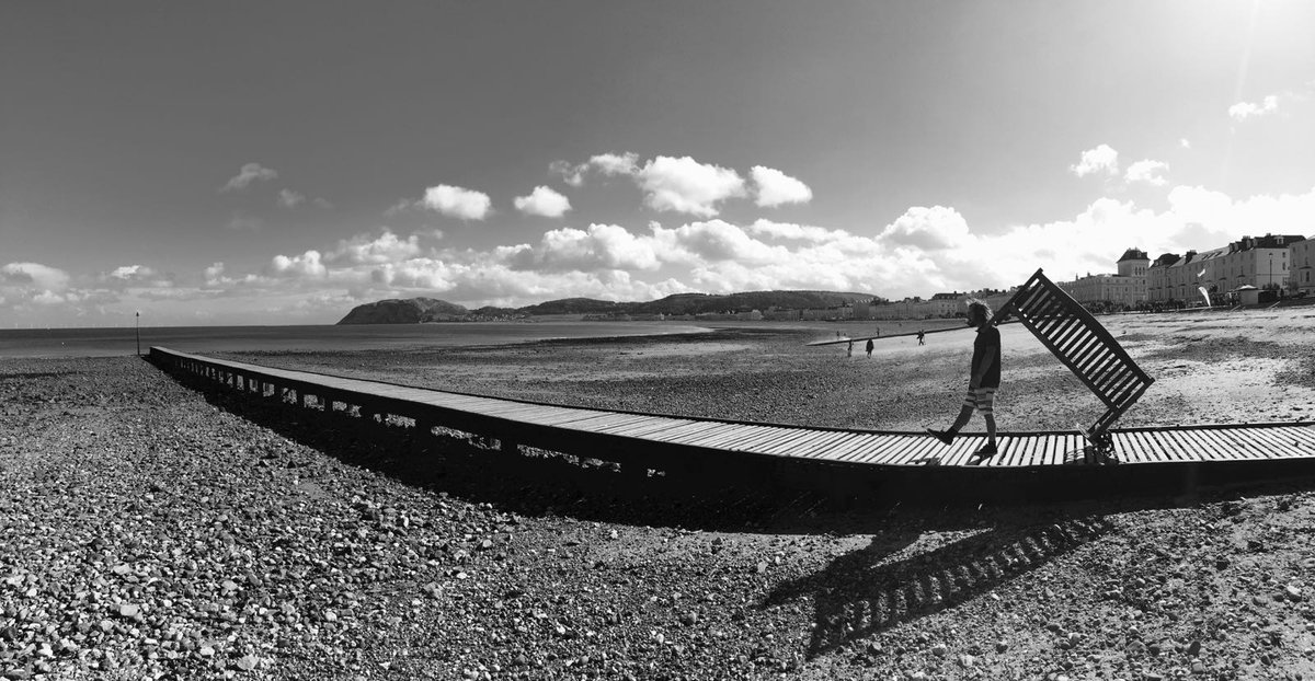 chloe_loftus's tweet photo. Last walk with our bench...#ActOfStrangers @LLAWN04 @Visit_Llandudno Thanks for the support @Articulture_ &amp; Outdoor Commissioning Consortium https://t.co/7BN708kyX5