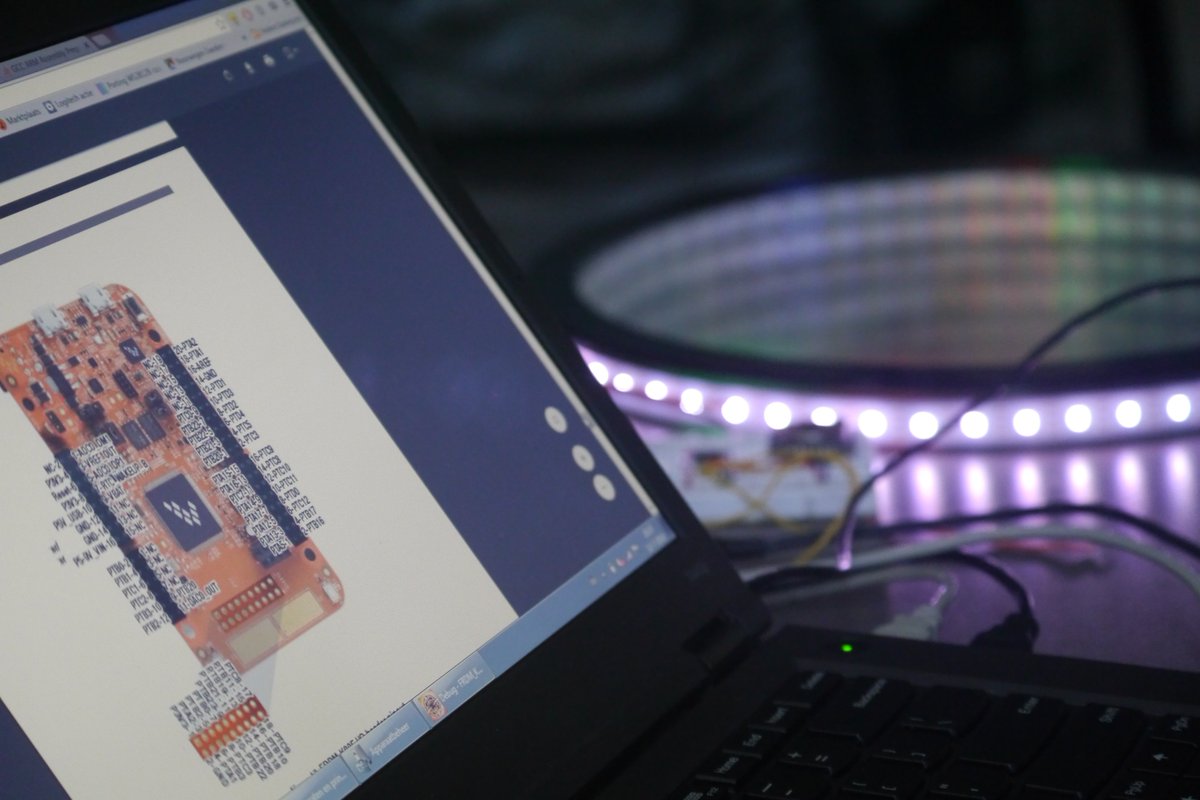 marcelkruse's tweet photo. My Infinity Mirror, powered by an @NXP FRDM K82F. https://t.co/KMPfzD5TUQ