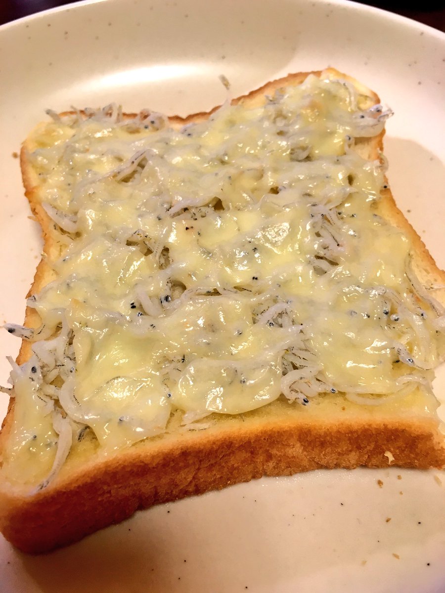 からだも喜ぶバランスおやつ カルシウムたっぷり しらすチーズトーストの作り方