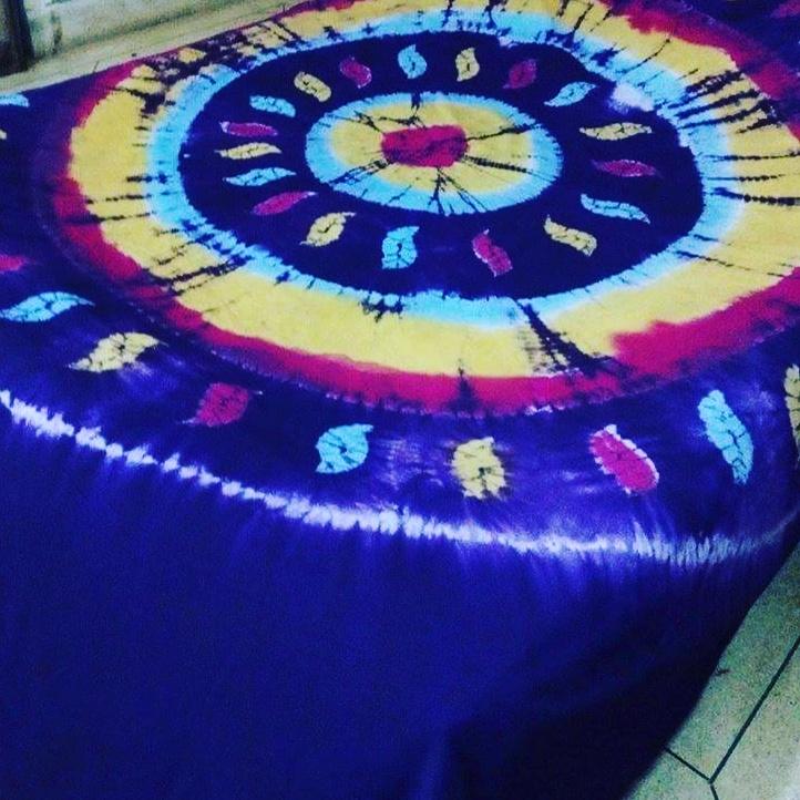 KhanShuchi's tweet photo. Batik bed cover with 2 pillow cases https://t.co/TuhDzWySo1