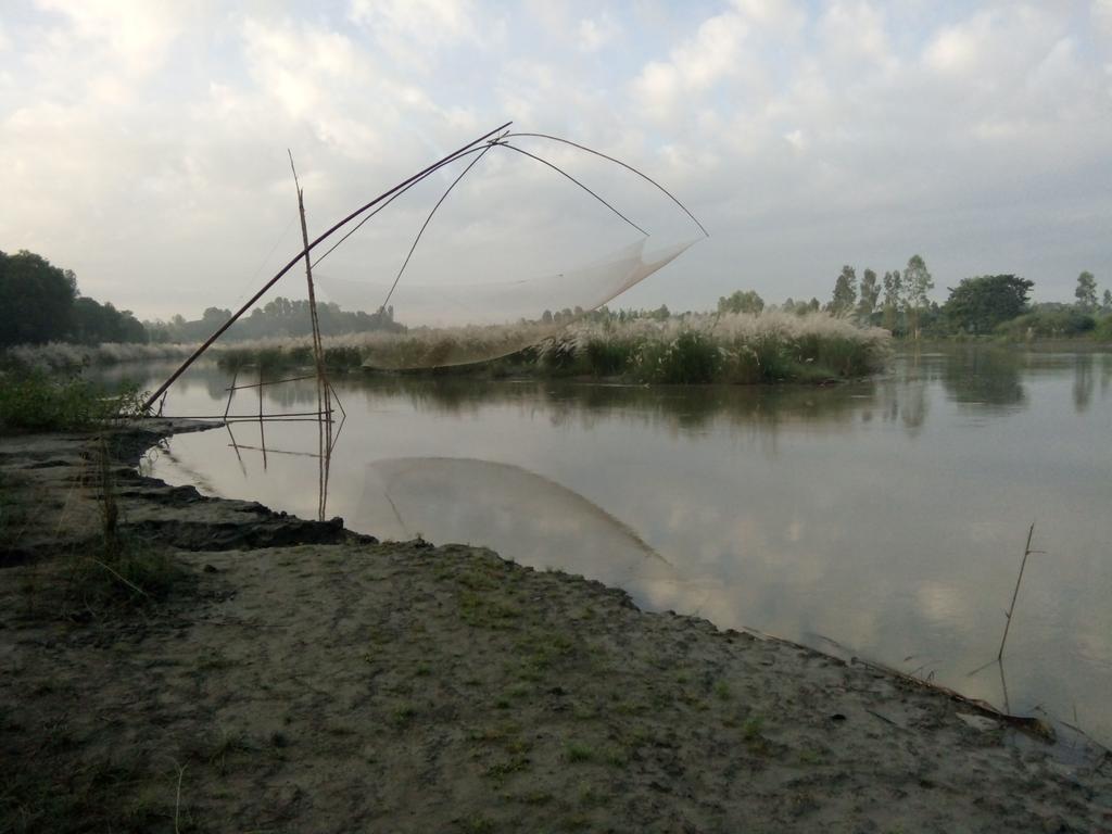 rupushe tweet picture