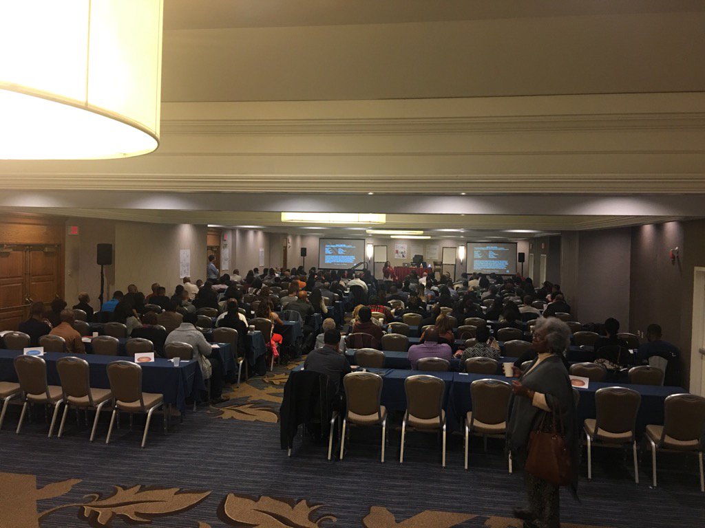 tevans1821's tweet photo. Rainy day outside, but it's about to get hit up in here. Changing lives in Jersey!!!
#beingnormalsucks https://t.co/QrLZ8axrGk
