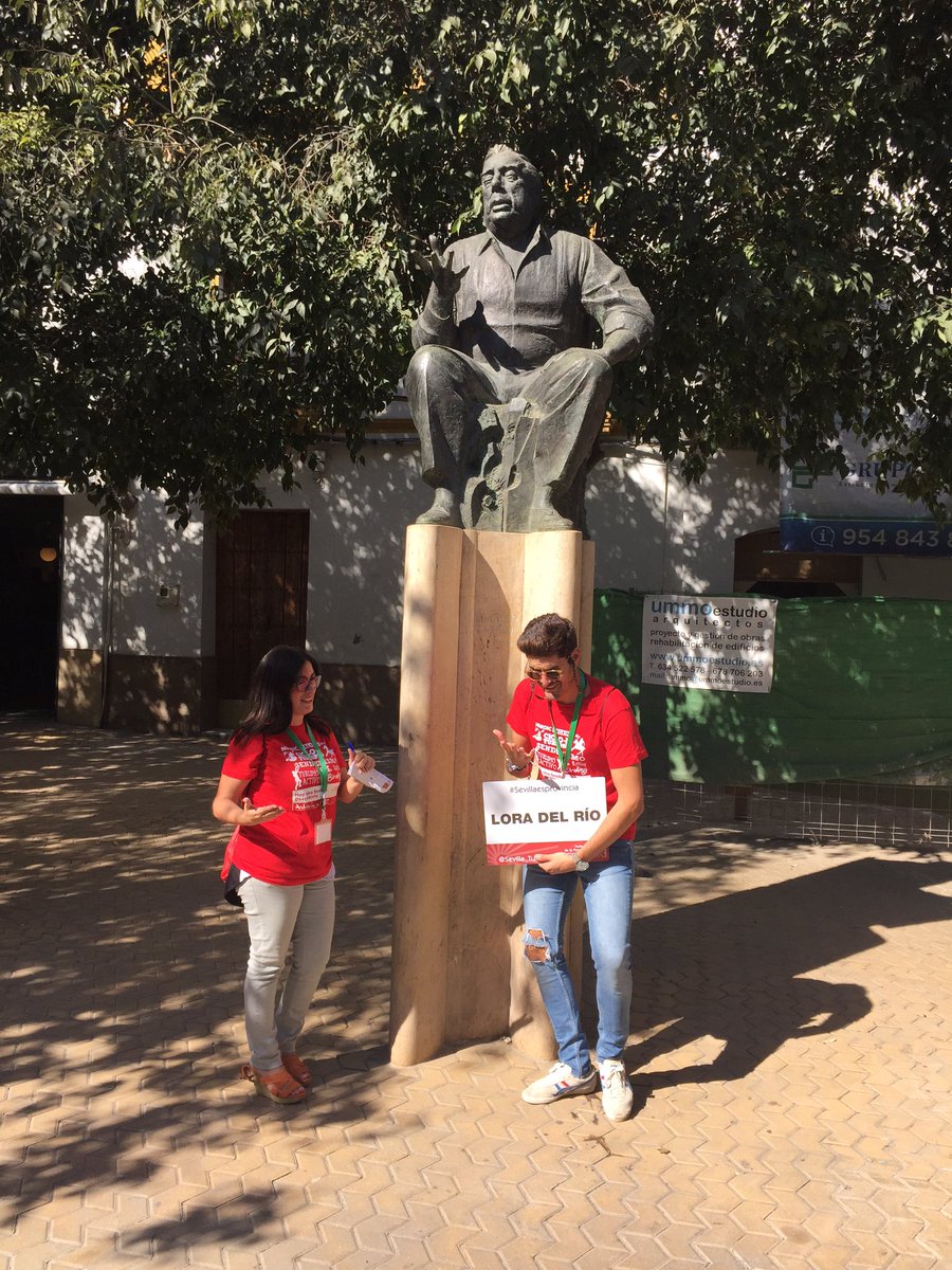 #Loradelrio cuenta con grandes artistas como Gracia Montes, El Niño la Huerta, Pepe El Loreño #Sevillaesprovincia <a href="/Sevilla_Turismo/">Turismo Provincia Sevilla</a>
