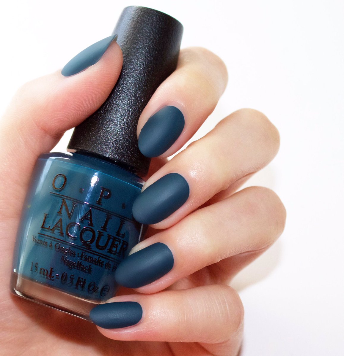 laurenslist's tweet photo. @OPI_PRODUCTS CIA = Color Is Awesome 💅🏼🍂 #opiwashingtondc https://t.co/K46tgEpH6D