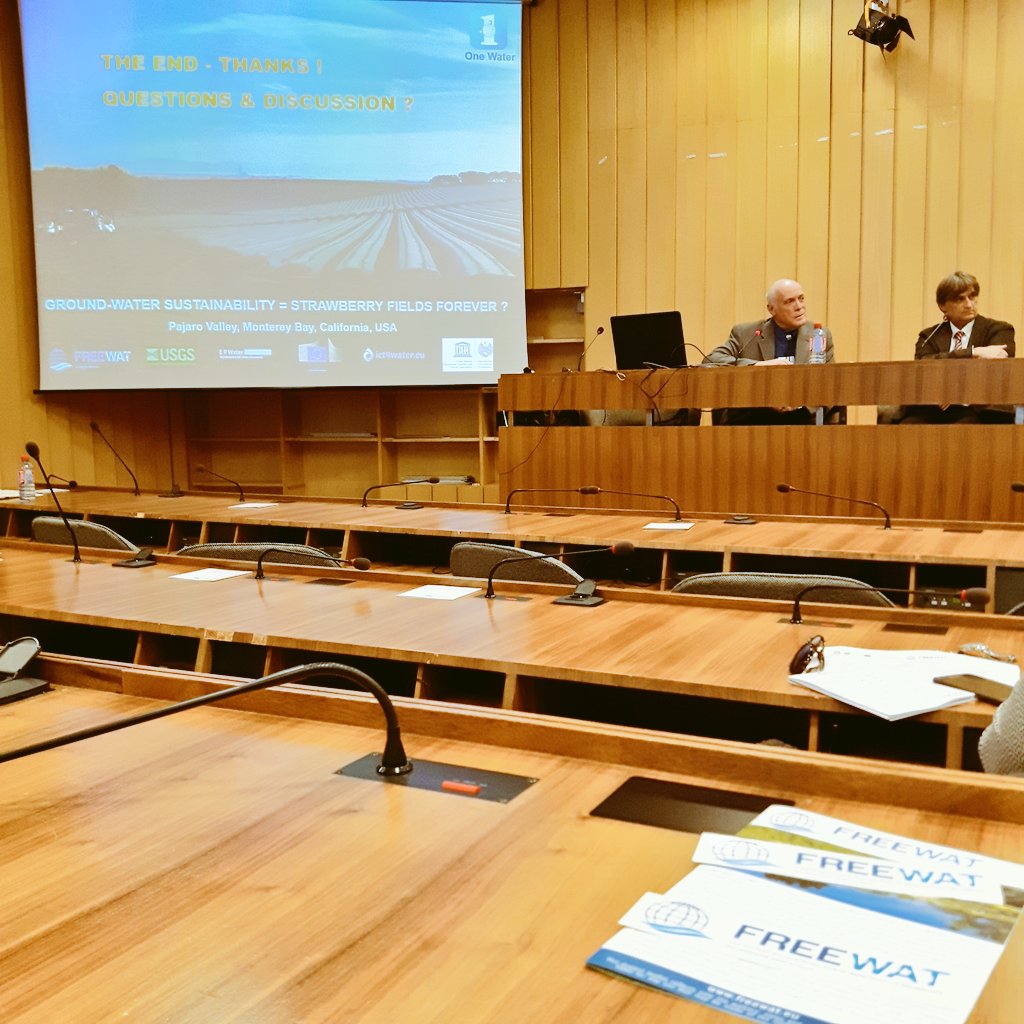 dav_rizzo's tweet image. #Modflow #OWHM《Kiss of death if we do not involve farmers in model development》

Hanson @USGSwaterCA @H2020Freewat workshop
Paris 30.09.2016