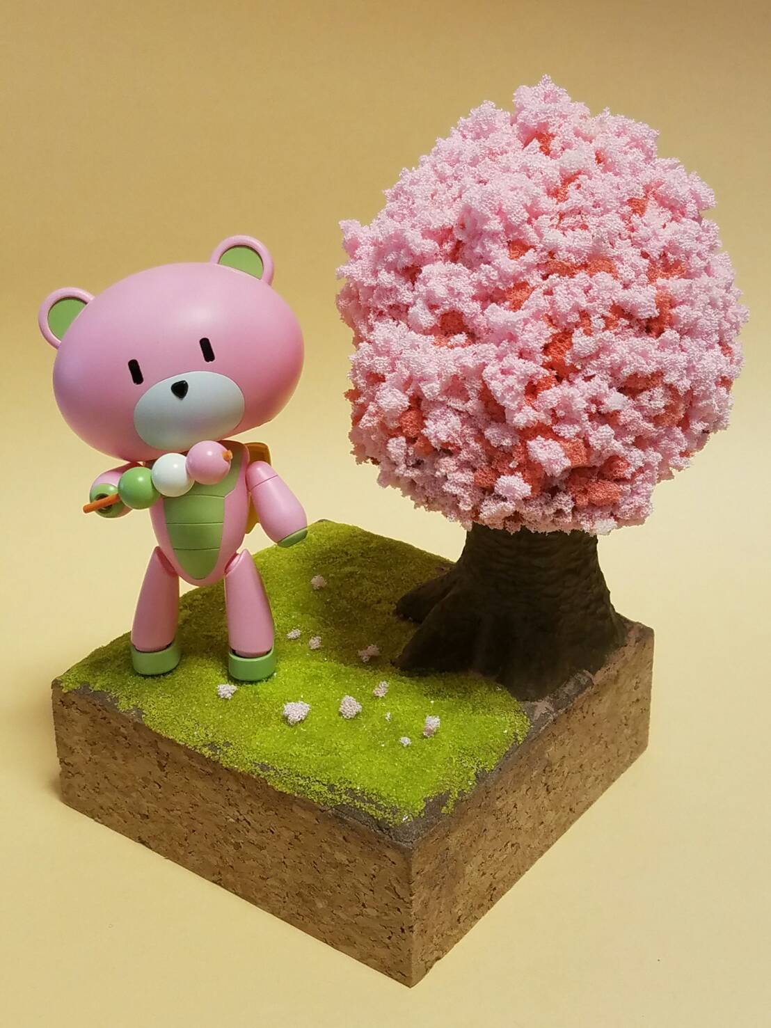 神田みずにゃん 春 桜の木は木の粘土を使って作りました お団子はビーズに塗装 お顔が少し上を向くように 首の後ろを少し削りました プチッガイ T Co Kutogqkrau Twitter
