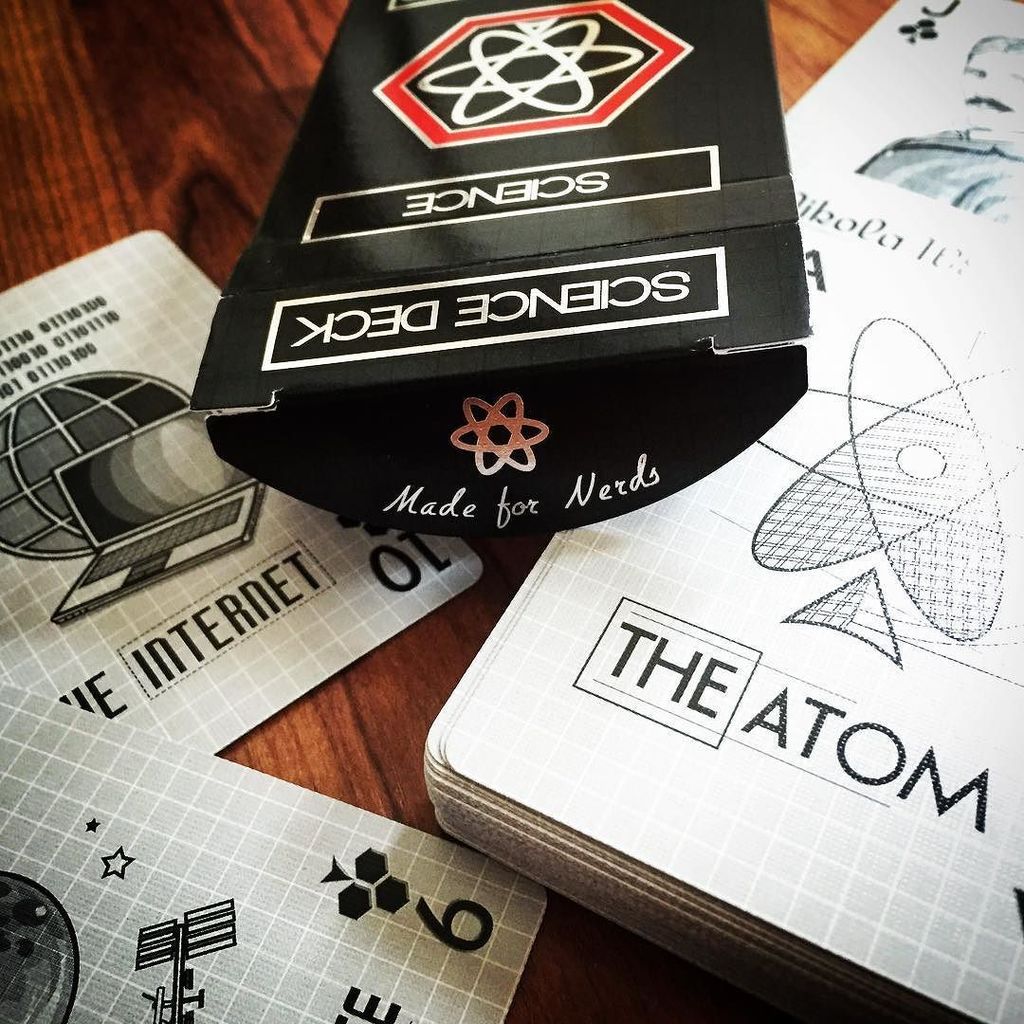 Kardify's tweet photo. "Made for Nerds", the Science Deck by @rosealexander33. #playingcards #kardify https://t.co/M1XVetLibJ