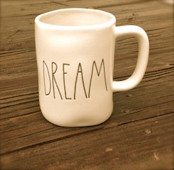 LifeOnSouthMain's tweet photo. Welcome! Join me on this journey as I design,  create, re-purpose, dream and hope to inspire while creating a home on South Main. https://t.co/OPt1jlBzaZ