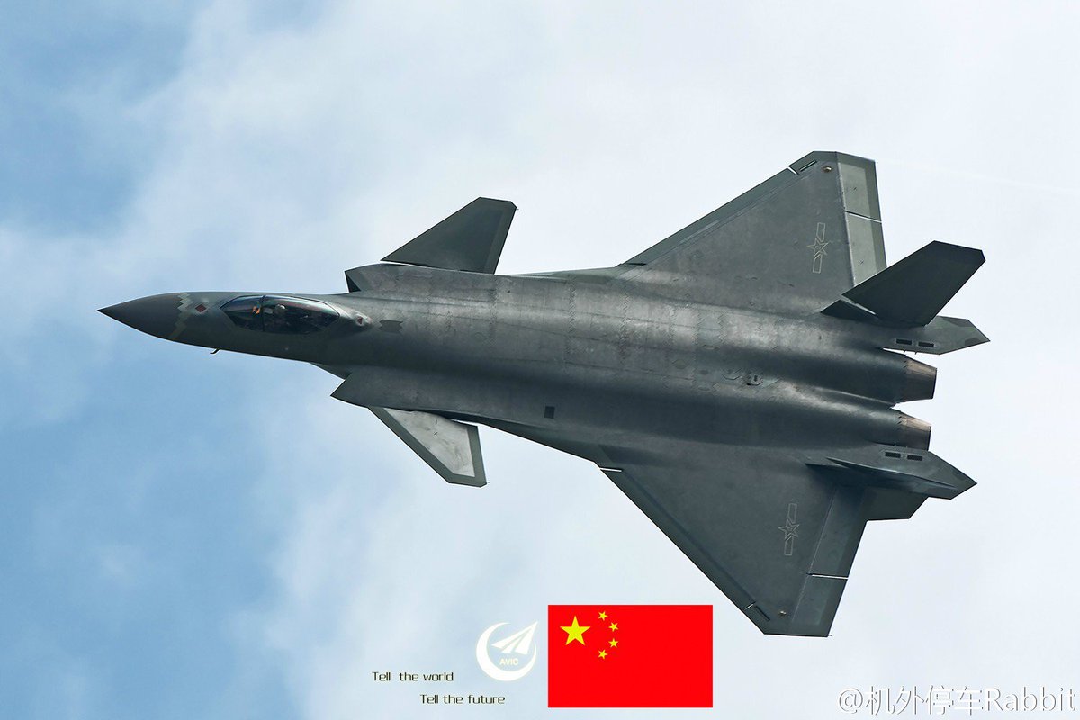 المقاتلة الصينية الشبح CHENGDU J-20  Ctm8YL2VUAIlpj1