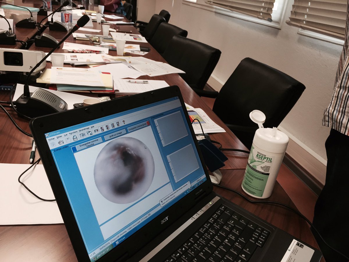 RabhaBenalla's tweet photo. Dernier jour de formation #défis #sens avec @mutlr observation du #conduit #auditif pour voir si bouchon #serumen https://t.co/cZKWPet565