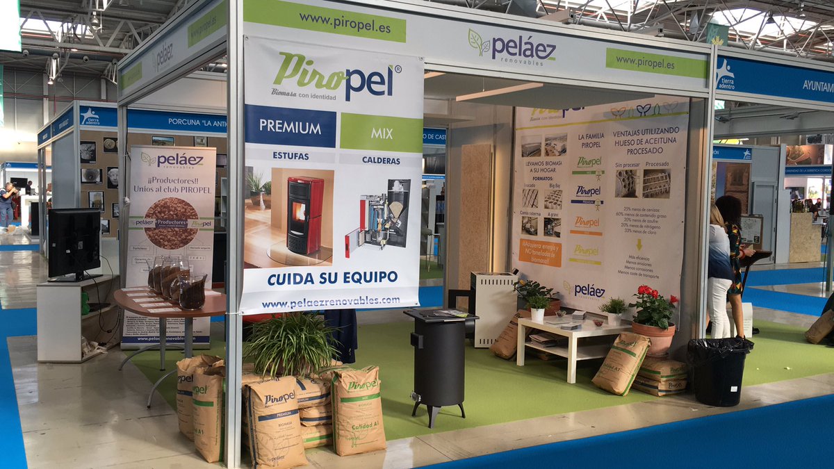 Tote68's tweet photo. @PelaezRenovable muestra las bondades de #piropel y sus alianzas con @biovatio @pelaez_ing ¡Un gran equipo! https://t.co/kxdV7TkqSP