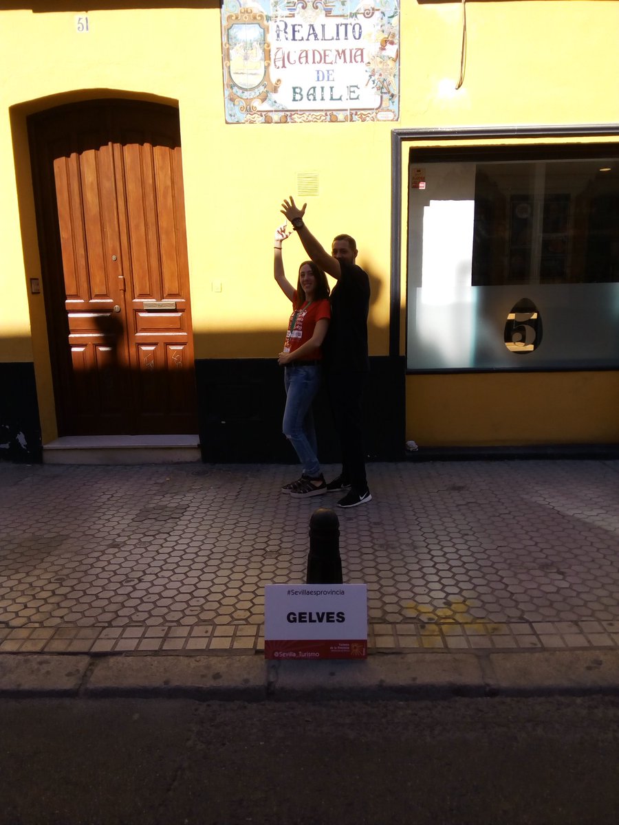 JT_Amoros's tweet photo. En la esquina de la Alameda con Trajano Academia de baile Realito @Sevilla_Turismo #Sevillaesprovincia @AlbaGuilln @lozanofraile #paisano https://t.co/vlv4p83kWj