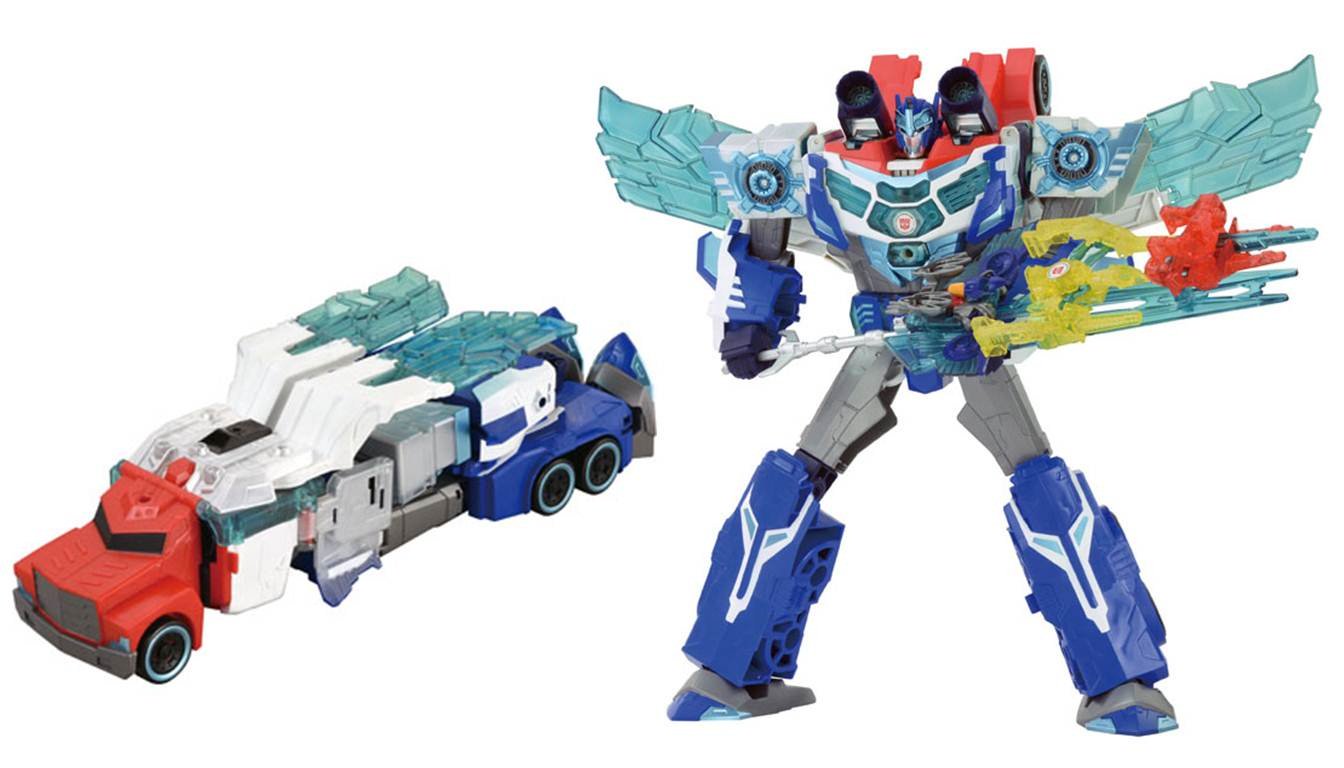 タカラトミー 本日情報解禁 トランスフォーマー アドベンチャー マイクロンの章 のキャラクター オプティマスプライム の決定版アイテムが登場 この商品にしか付属しない限定のマイクロンが3つセットしますっ W ゞ T Co Supjefvnu1