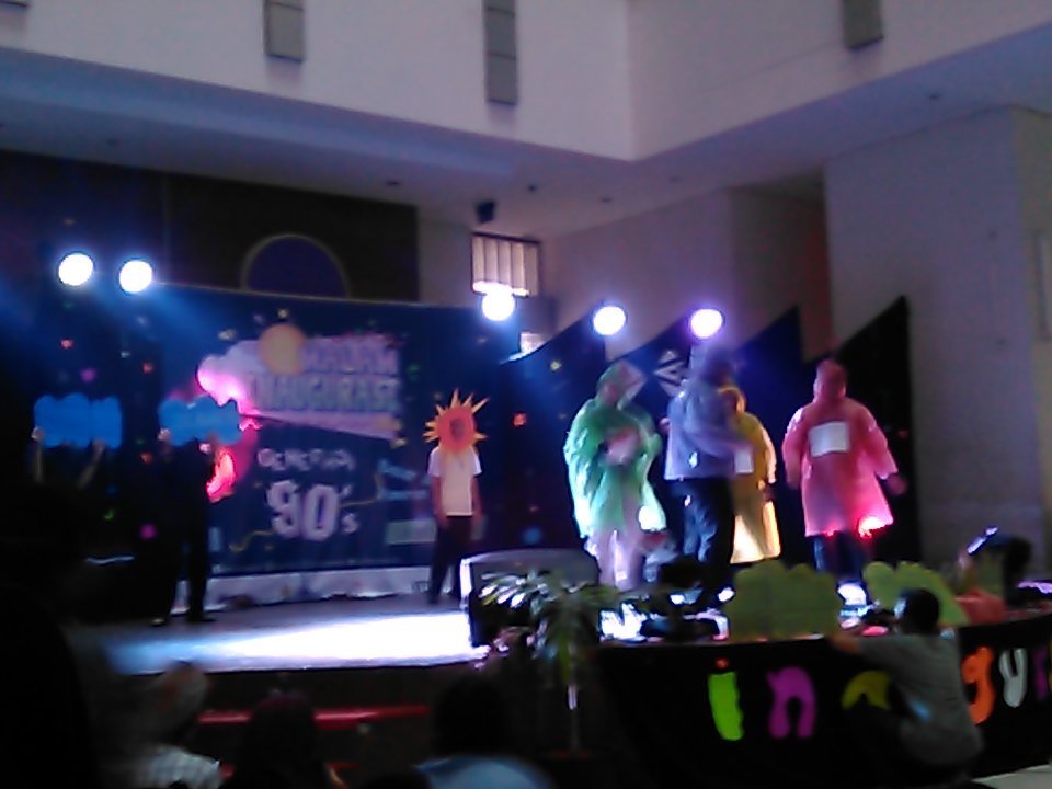 Penampilan dari Prodi <a href="/DegradiaJkt/">Desain Grafis Polimedia</a> #PoliMediaMalamInagurasi