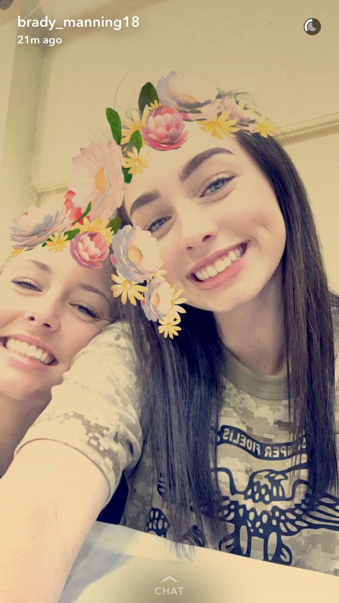 taylormweeks's tweet photo. happy birthday jai! i love u w all my heart, so blessed to have you as my best friend ❤️❤️❤️@jaiceelizabeth https://t.co/z7ZmVDyJ3L
