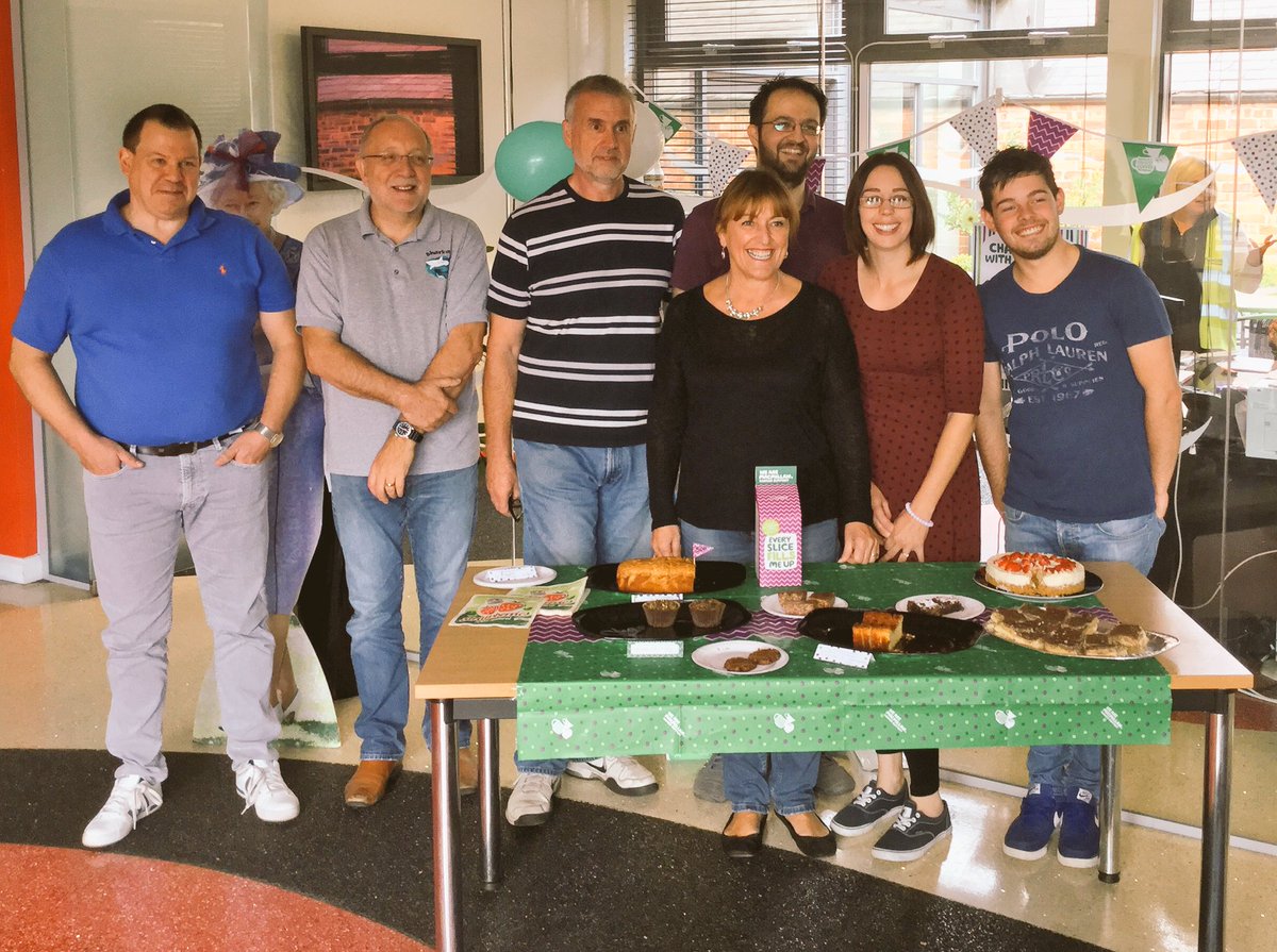 dr_flowcrete's tweet photo. Hats off to Flowcrete's master bakers! #MacmillanCoffeeMorning #TheGreatSandbachBakeOff #SpotTheQueen https://t.co/DAcfNdDrB5