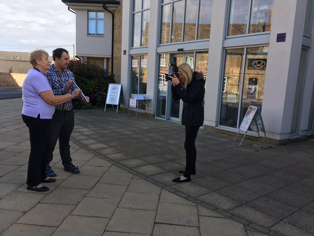 sophie_journo's tweet photo. Capturing @HuntsPHelen's last day! Going to miss her so much! #helsday https://t.co/ogxwHhL4x4