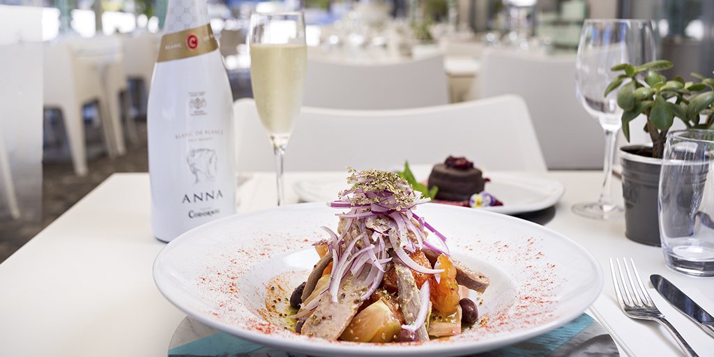 AnnaCodorniu_ES's tweet photo. Y tú, ¿dónde vas a disfrutar de tu #AnnaBrunchWeekend esta semana? #brunch https://t.co/c7YRk27PUP https://t.co/yNAaFsKHB4