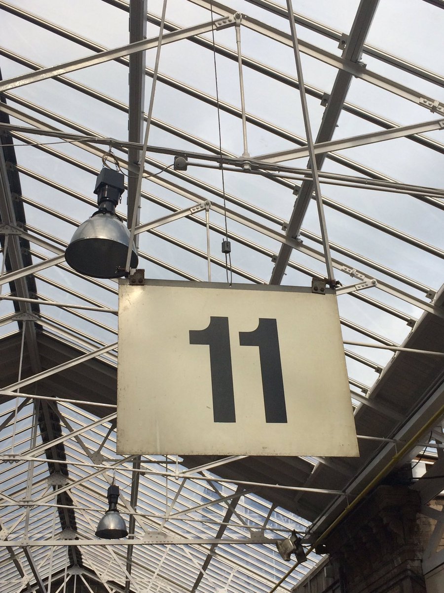 SarkyType's tweet photo. Numbers, Crewe station https://t.co/ucLi8RfXQz