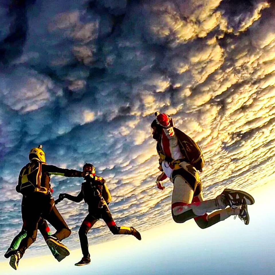 sws_aero's tweet photo. https://t.co/7H3s9owGyj
#sws #skywidesystems #swsaero #fire #thebestrig #perfectrig #skydive #skydiving #1vzlet #парашютнаясистема #парашют https://t.co/BNZLaP9T9i