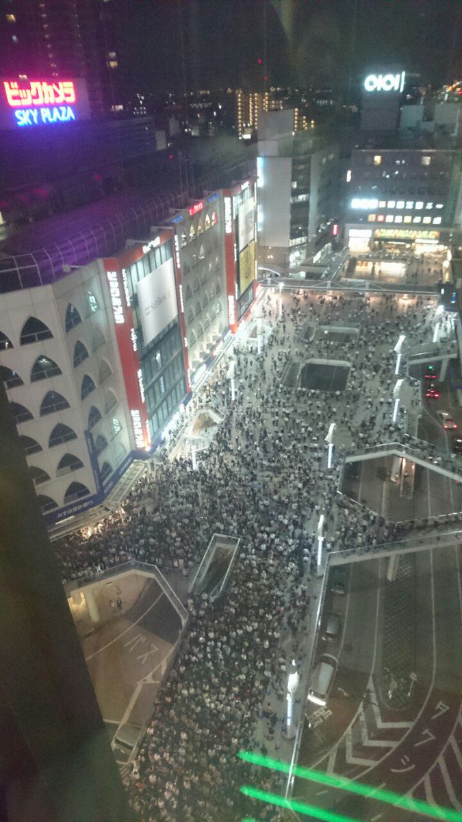 柏そごう 閉店セレモニーにもの凄い数の人たちが集まっていた 一つの時代の終わりを感じる Togetter