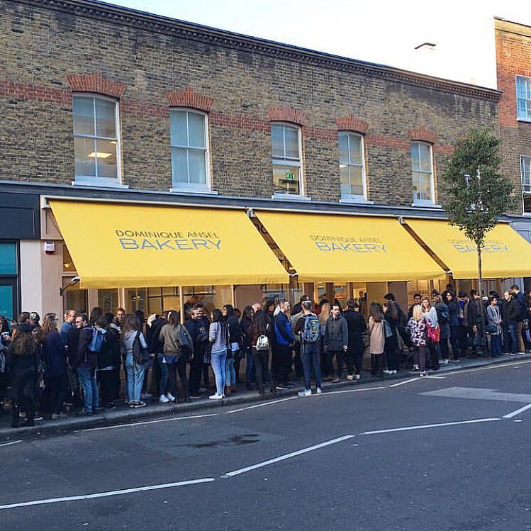 BritishBaker's tweet photo. *GALLERY* Queues from 5am as Dominique Ansel opens in London and we LOVE it: https://t.co/U7E2uqbbtc @DABLondon @DominiqueAnsel #bakery https://t.co/3N1igRbz29