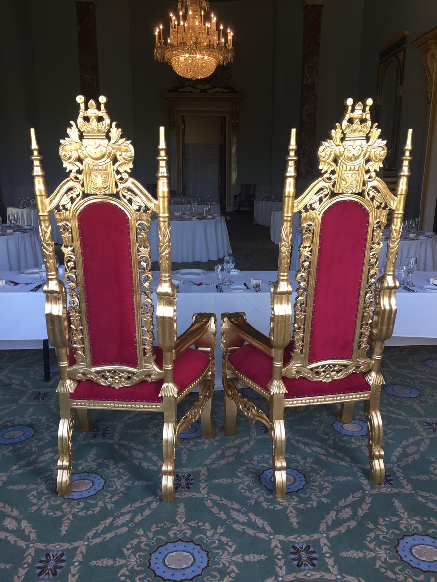 RoseWedd's tweet image. None stop despite last day at Gilesgate premises. Thrones from yesterday's wedding collected then tomorrow's prep to do #roseweddingsmagic