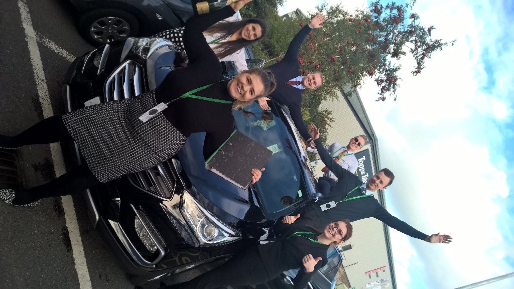 clare_beynon's tweet photo. Another folder success in #U4N #SU4 Rebecca @EracU421 🎉🎉 Stage 1 in the bag 👊 https://t.co/PCLKpoohJA