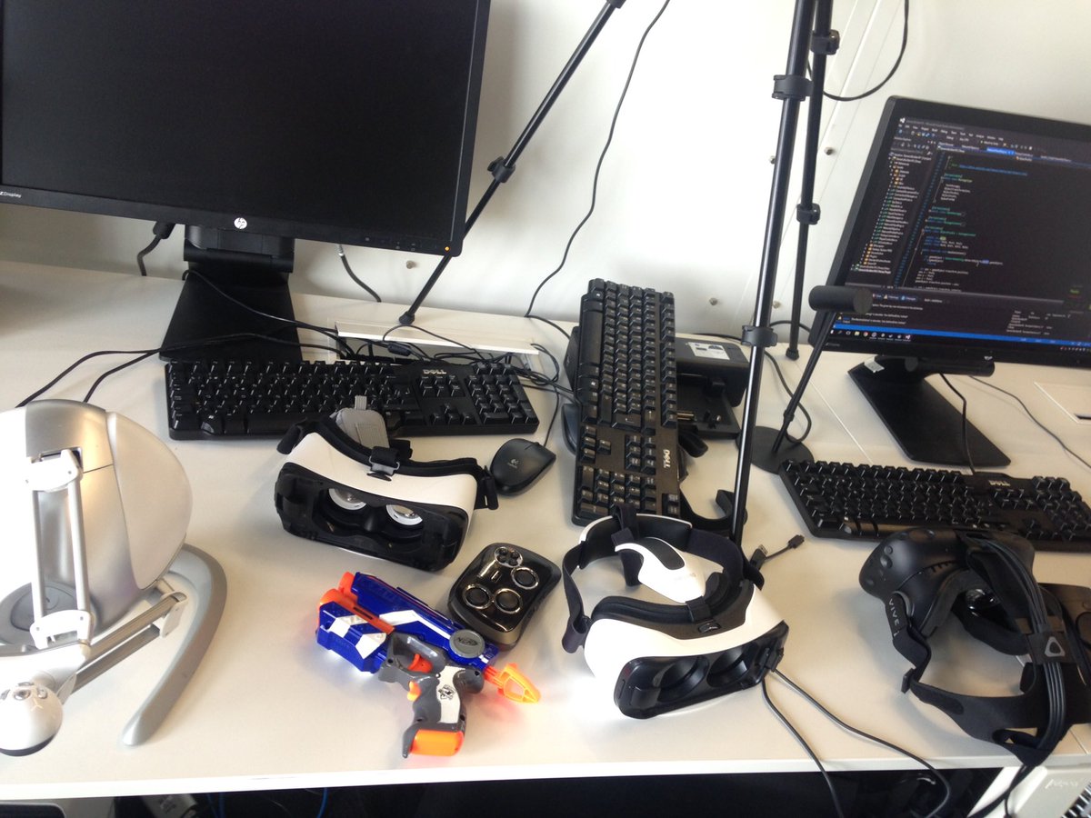 messiaenjoke's tweet photo. Interessante info &amp; materiaal op pedagogische studiedag @howest @SGRembert #nerf #vr https://t.co/eJaNvcVQta