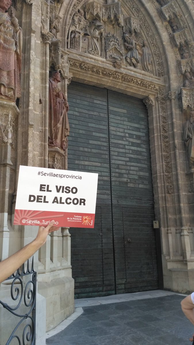 ElVisoDelAlcor_'s tweet photo. Visueños peregrinan a la V. de los Reyes de Sevilla desde hace más de 75 años #Sevillaesprovincia @Sevilla_Turismo https://t.co/dLsThuwHbz