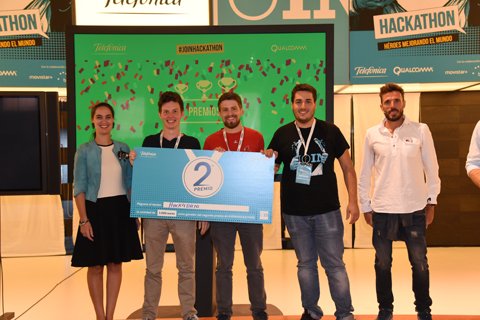 Telefonica's tweet photo. Telefónica celebra un #Hackathon y premia las mejores ideas de los jóvenes a través de Join 
https://t.co/romRFUenaO #joinhackathon https://t.co/rZ4r79y2MJ