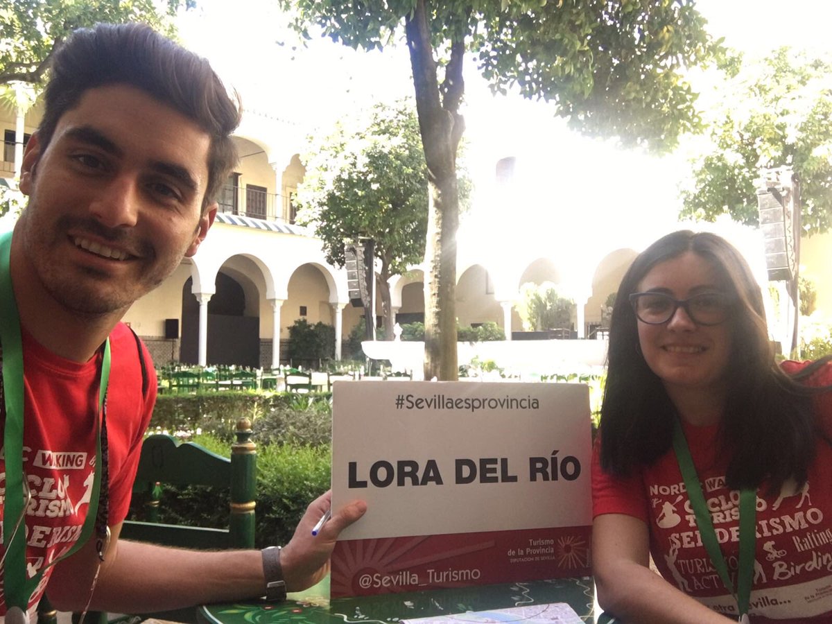 Descansando unos minutillos después de horas jugando a la gymkana para #Sevillaesprovincia ¡<a href="/Sevilla_Turismo/">Turismo Provincia Sevilla</a> ¡retwittear!