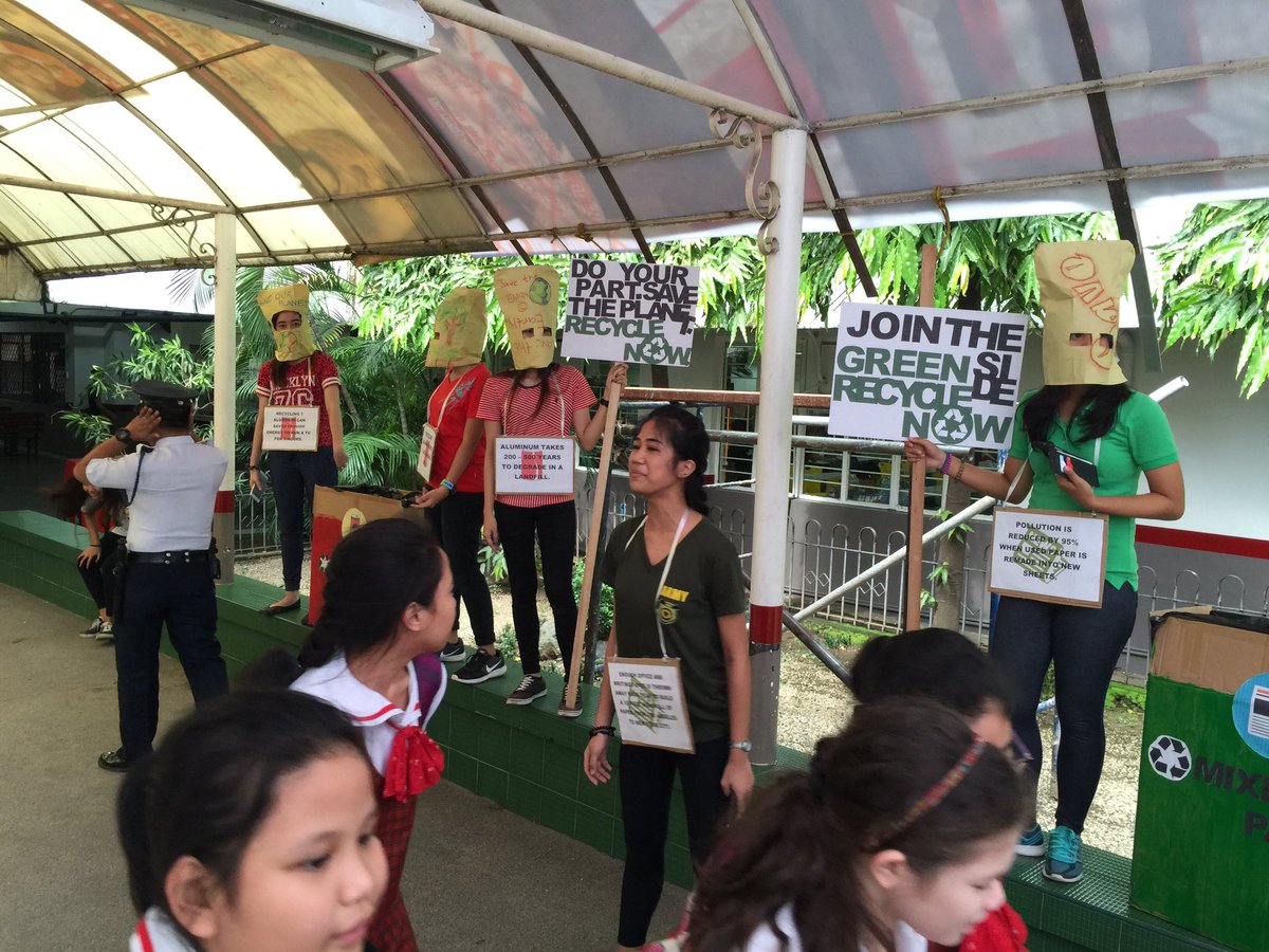 jerichorayel's tweet photo. bigyan mo naman ako ng PAPEL sa buhay mo. #ConservationOfResources https://t.co/CfSVahTMXy