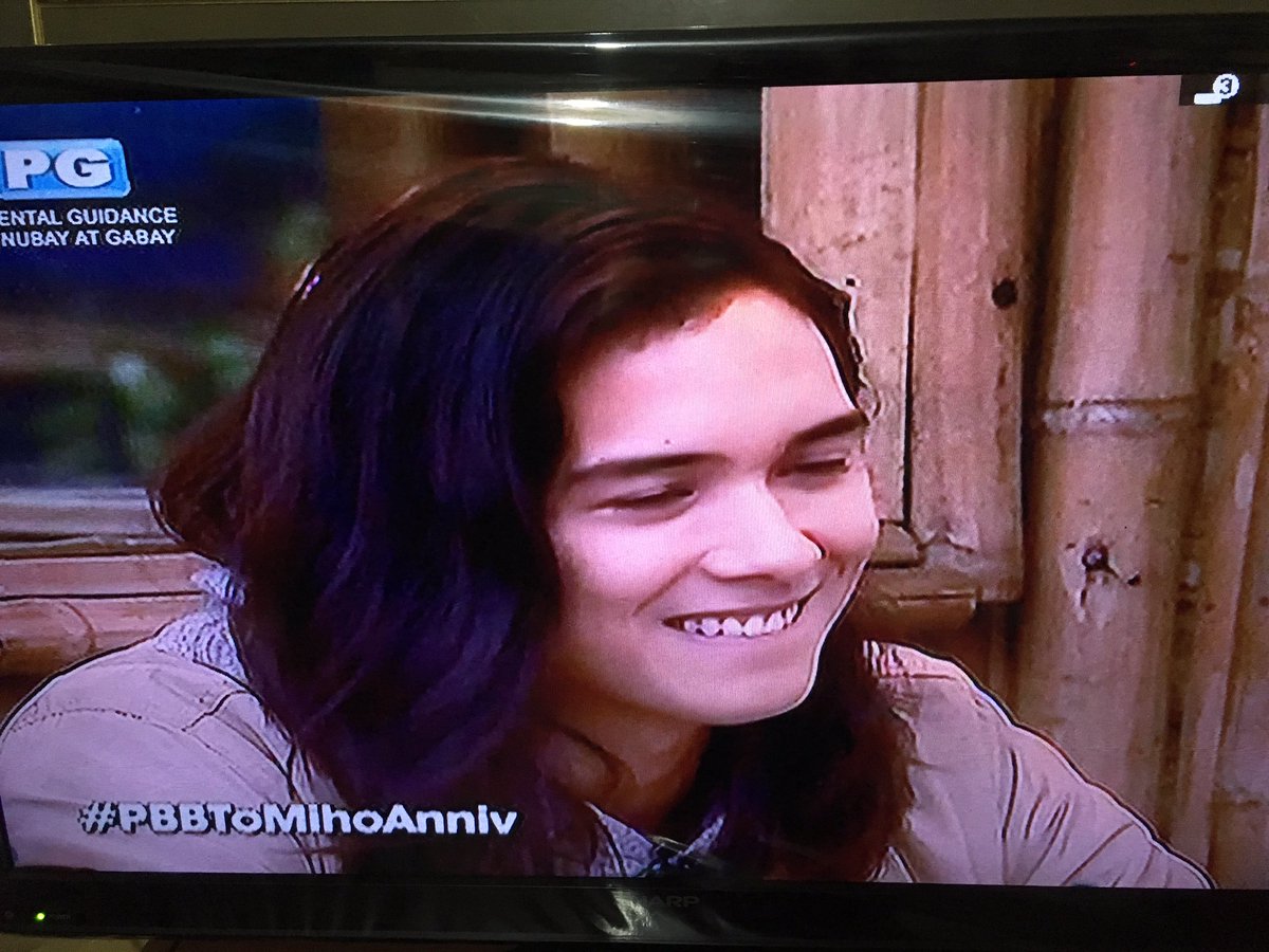 didanilo89's tweet photo. Haha ung kinikilig sila pareho sa sarili nilang lovestory sa loob ng bahay ni kuya😂😍#

#PBBinLABa https://t.co/8wAS7i9Du7
