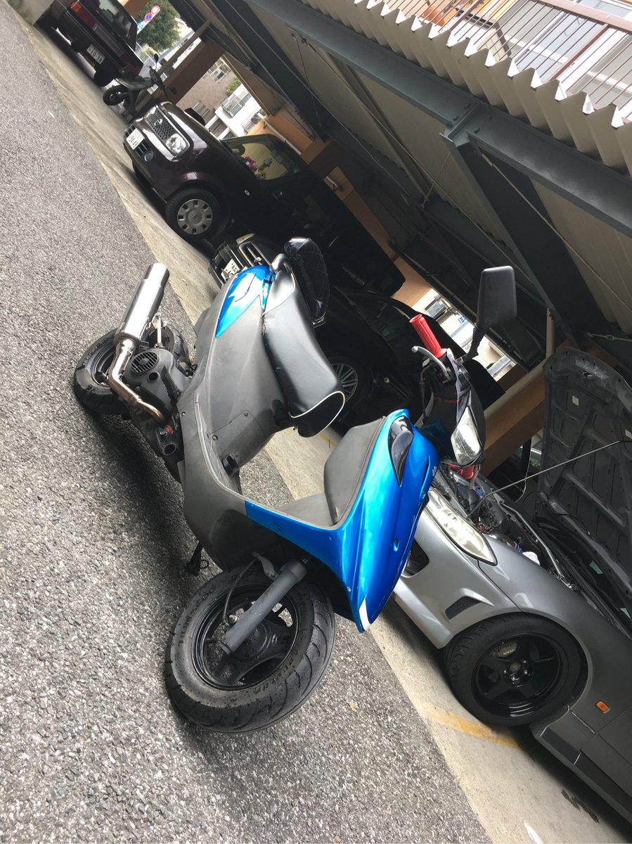 ajotpun's tweet photo. v125g売ります！気になる方DM下さい！ https://t.co/YVWV8S2q5M