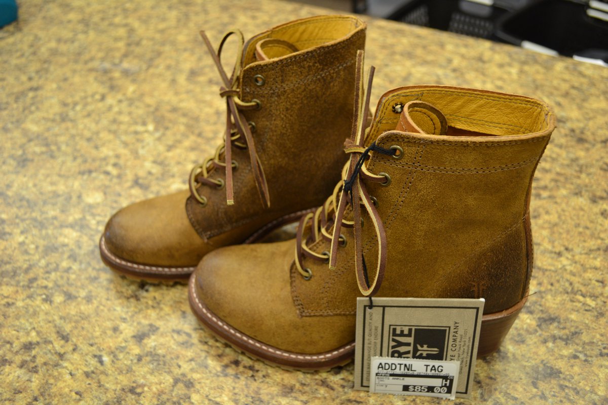 Womens Shoes Montgomery county
clothesmentor.com/montgomeryvill…
#montco #montgomerycounty #shoes #fashion #womenshoes