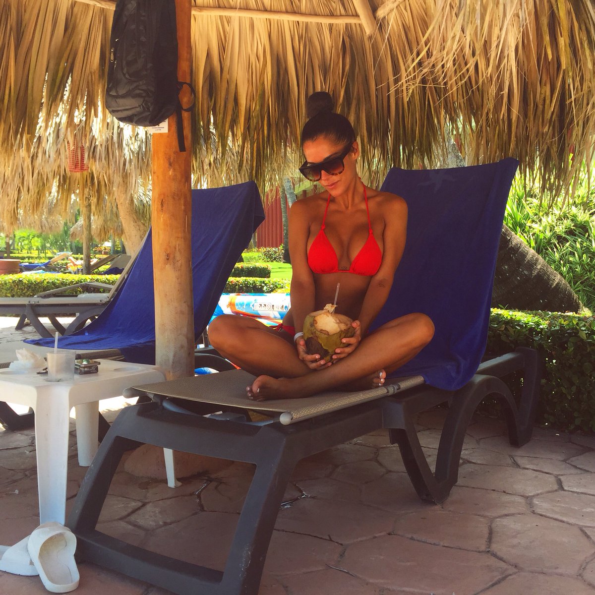 AnaaaCa_as's tweet photo. No hay mejor manera de regresa a Twitter después de dos años que dando envidia de mis vacaciones!😘 https://t.co/1m2e2nvQY8