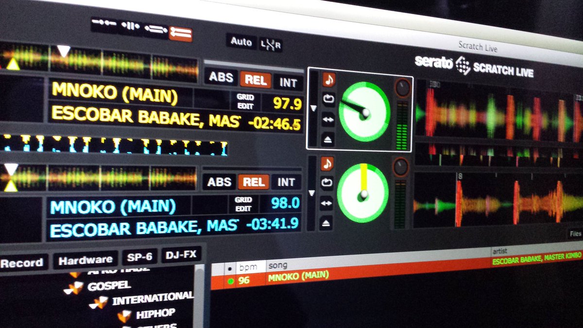 DjGitts's tweet photo. NP 🔥🔥 #Mnoko 🔥🔥🔥 @escoba_nassoro @radiomaisha @Clemmo25flow 💃💃🔥#KonnectFridayParty #KonnectFridayParty https://t.co/E5t0g28ZwV