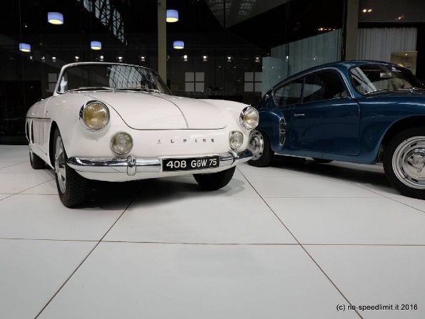 NoSpeedLimit_it's tweet photo. #alpinea106 #renaultalpinea106 #MadeInFrance #dieppe #cultcar https://t.co/n4EAodzB6L https://t.co/ByBkfB7U3w