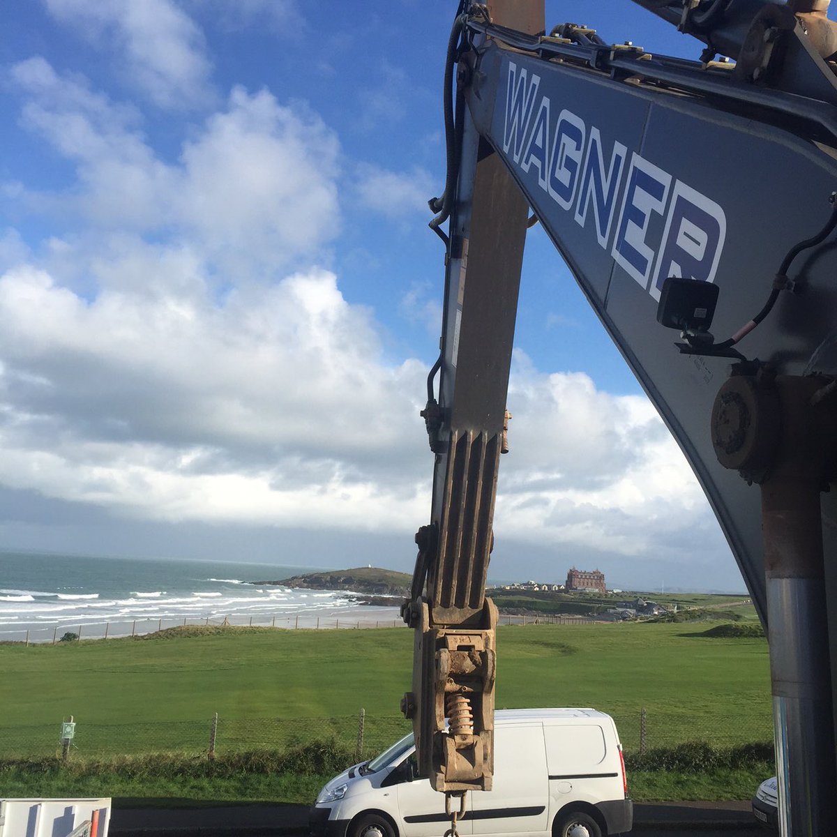 Lovely Sunday day in Cornwall to day.
On hire to Fred champion groundworks #wagnerplant #volvoceuk #fcg