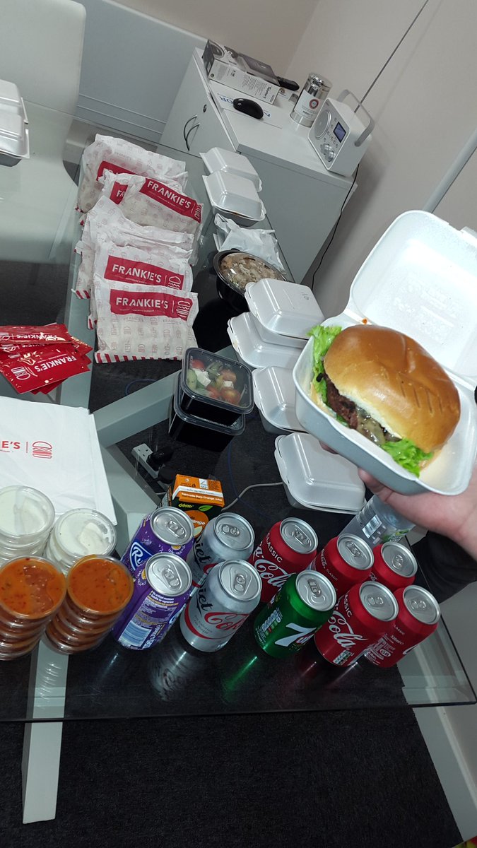 Ascensor's tweet photo. We are having a great fuddle today organised by Ben. Thank you @Frankiesburgers for the food! #funcoordinator #team #ascensor https://t.co/xf1GyCMv3N